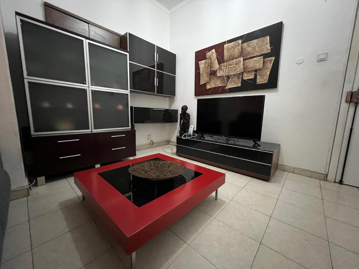 Africa Em Zona Comercial De Luanda Apartment Exterior photo